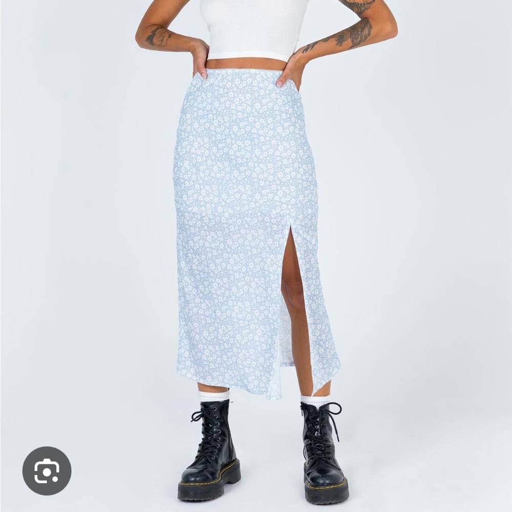 Princess Polly Midi Skirt 🩵